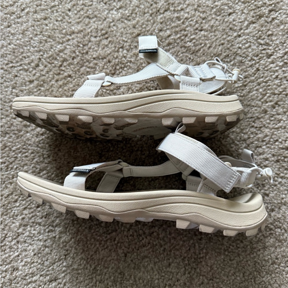 Merrell Women's Cream Sandals - Picture 7 of 7